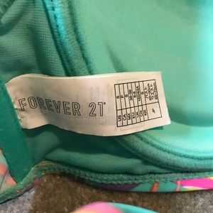 Forever 21 Swim - Forever 21 Strapless Bikini Top Forever 21 Swim - Forever 21 Strapless Bikini Top